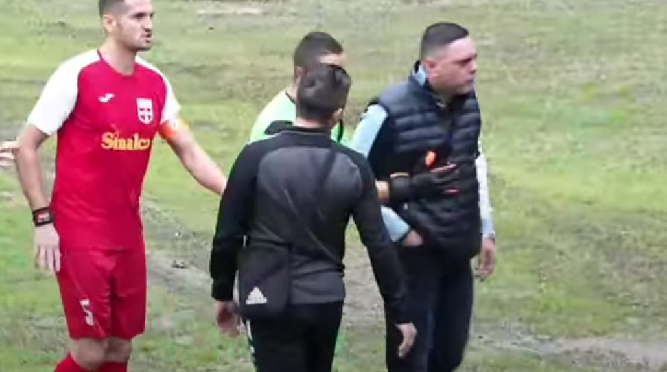 Градоначалникот на Кавадарци влета на терен да се пресмета со судијата,  а потоа се огласи на Фејсбук: Ова е циркус (ВИДЕО)