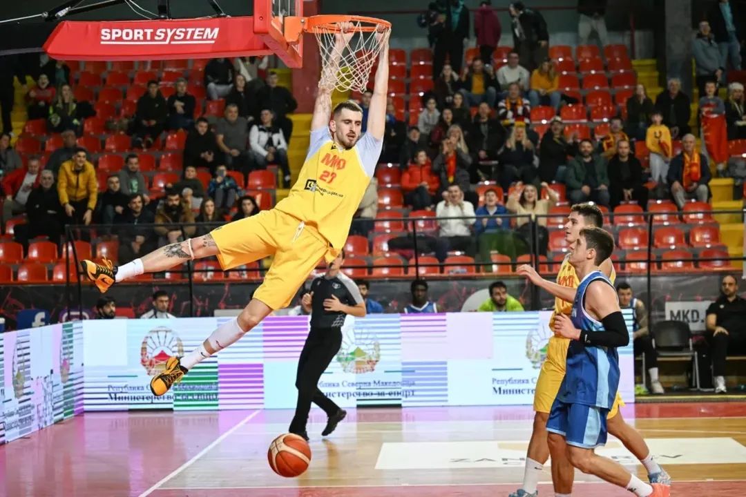 Македонија славеше со 38 кошеви разлика